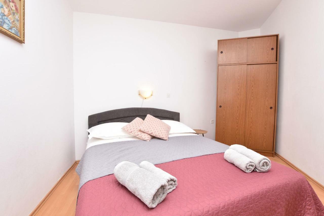 Apartment Nensi Primošten Kültér fotó